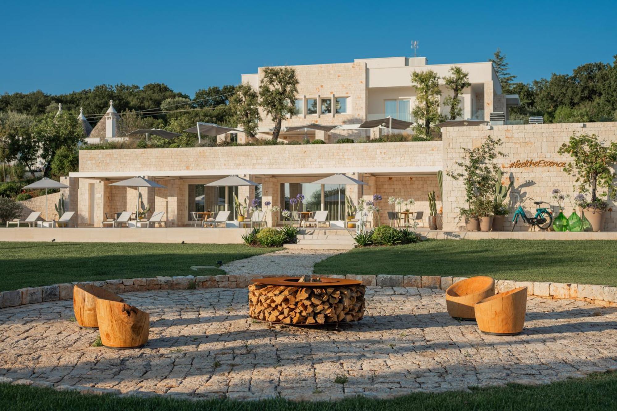 Essenza Relais Contemporaneo Bed & Breakfast Cisternino Eksteriør bilde
