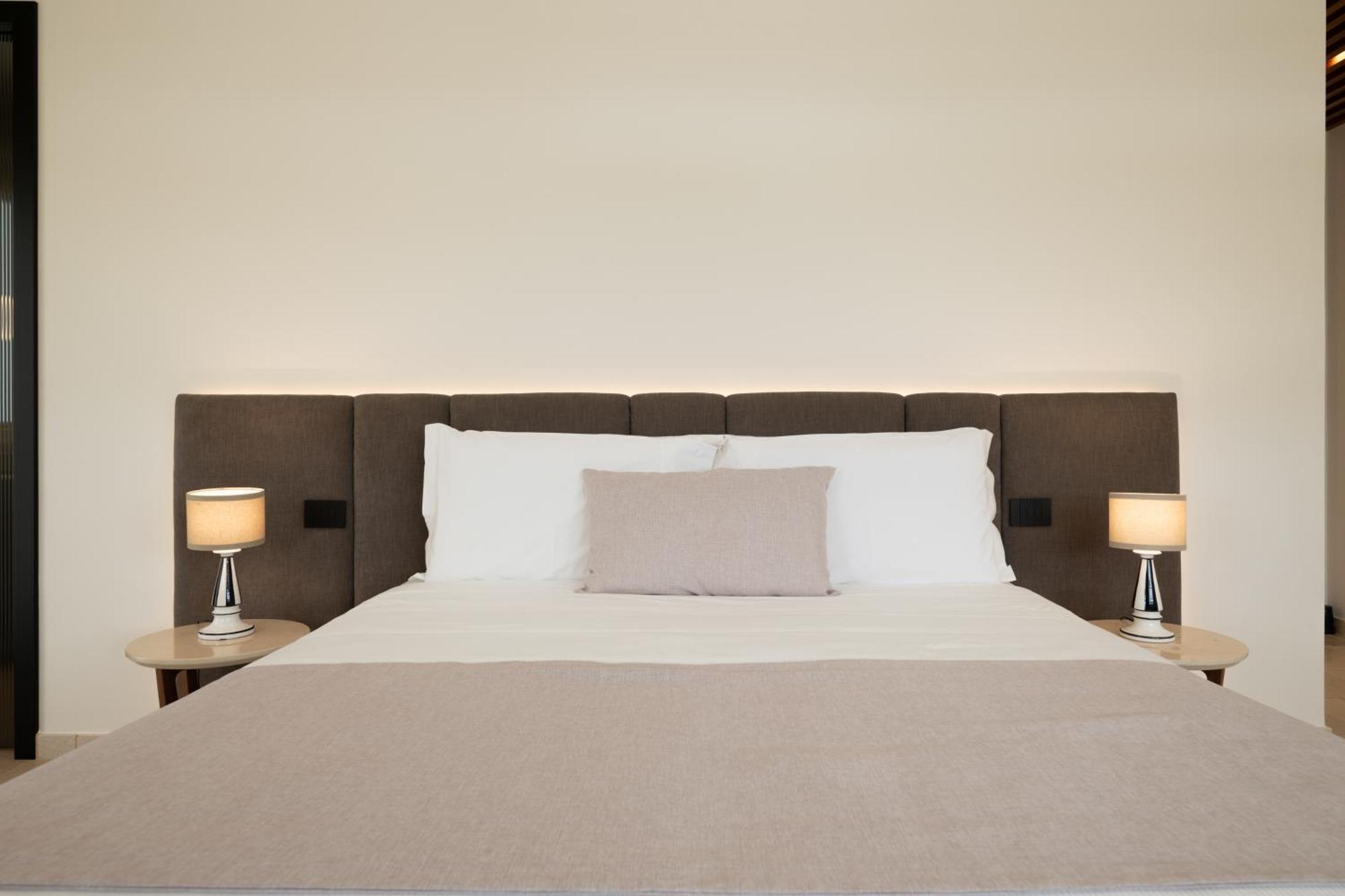 Essenza Relais Contemporaneo Bed & Breakfast Cisternino Eksteriør bilde
