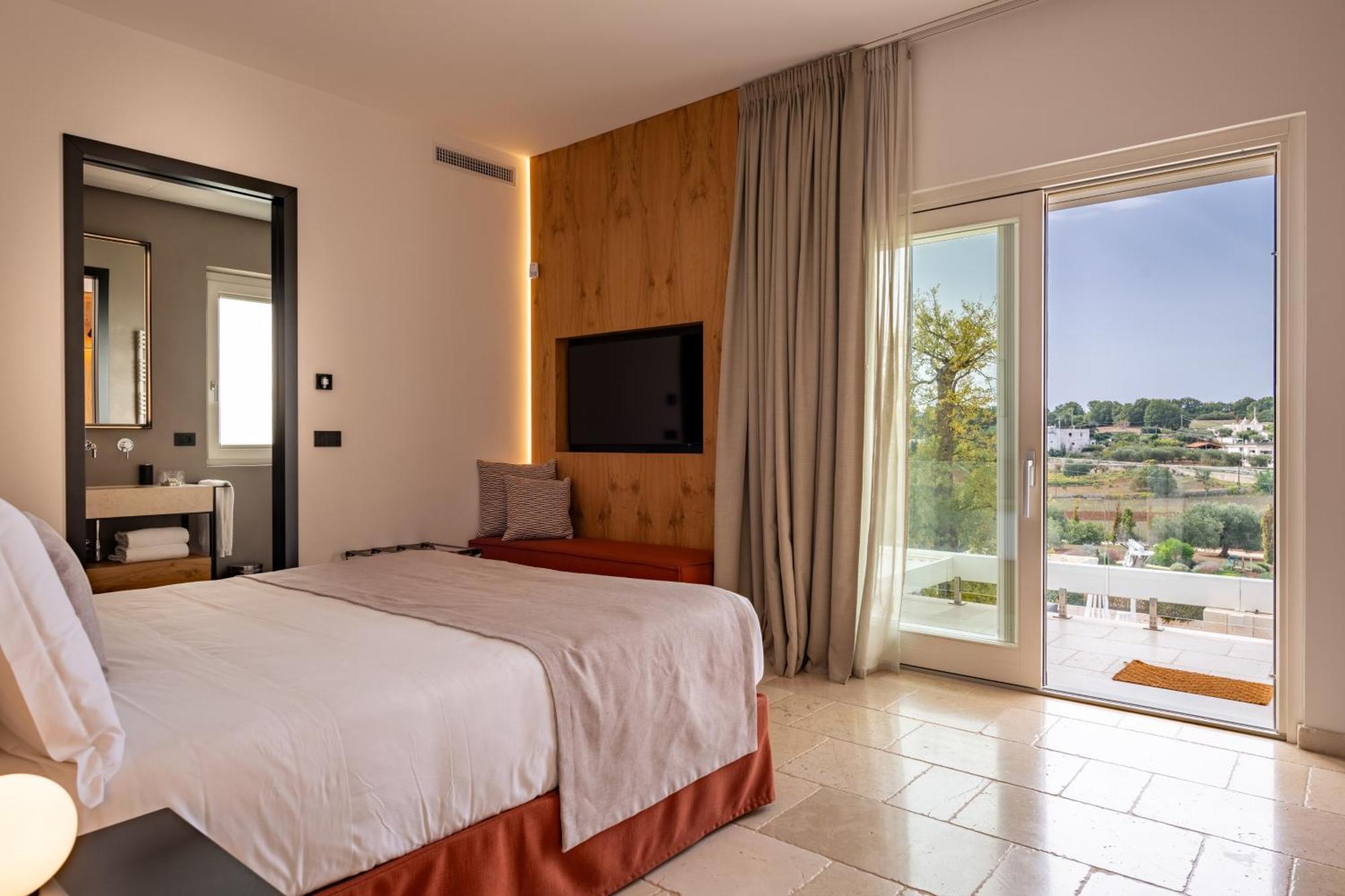 Essenza Relais Contemporaneo Bed & Breakfast Cisternino Eksteriør bilde